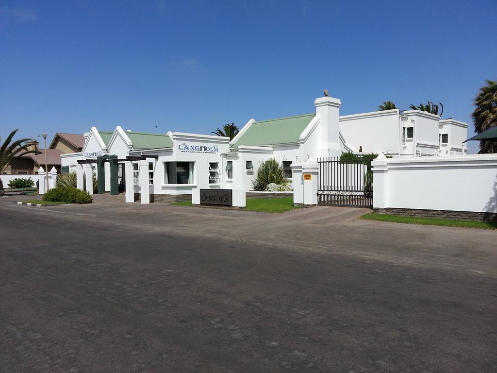 Langholm Hotel วัลวิสเบย์ ภายนอก รูปภาพ